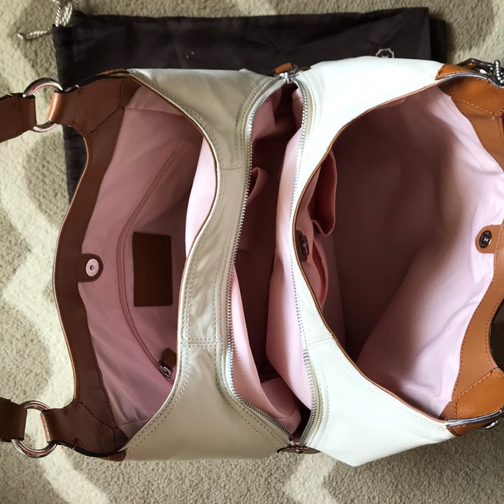 Coach purse - Picture 6 of 8